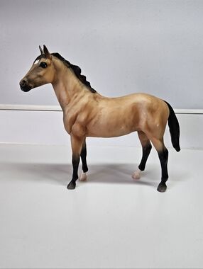 VINTAGE Breyer Horse Duchess Mold Thoroughbred Cross Buckskin 663 2006